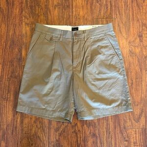 J. Crew Pleated Chino Shorts 7.5" Brown NWT 30